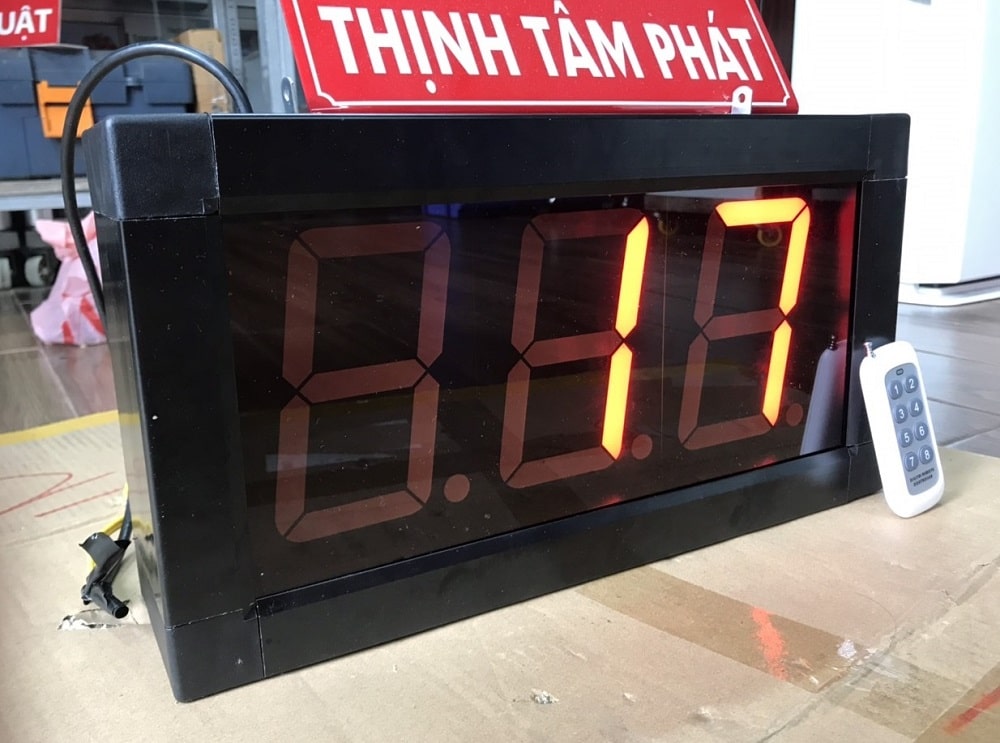 đồng hồ đếm giờ trong sản xuất